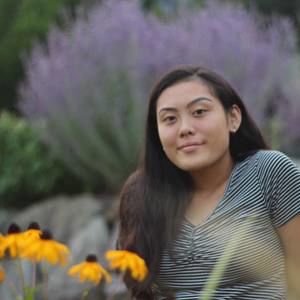 Meet your Posher, Nicole